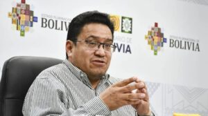 César Siles demanda a Evo Morales