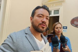 Irregularidades en edificio Las Loritas