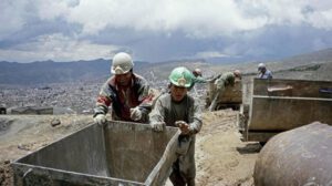 Tragedia en Potosí: Dos mineros mueren atrapados en un socavón
