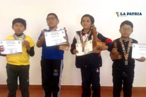 Ganadores de la categoría Sub-9 en el Panamericano Escolar de Ajedrez