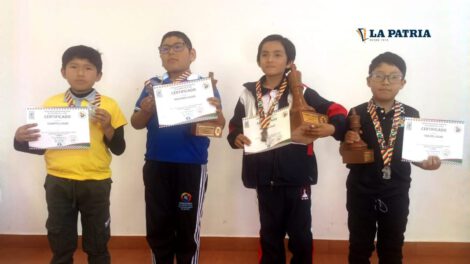 Ganadores de la categoría Sub-9 en el Panamericano Escolar de Ajedrez