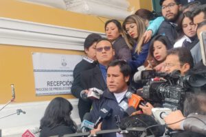 Israel Huaytari se niega a renunciar ante acusaciones de corrupción