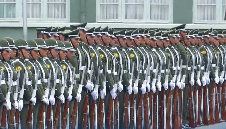 Meningitis en cadete de la Anapol