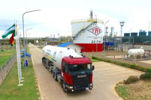 YPFB abastecimiento de combustible en el país