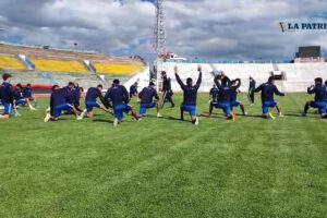 Jugadores del equipo GV San José durante el entrenamiento