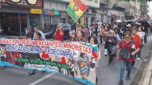 Escasez de dólares en Bolivia