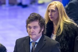 Javier Milei y Karina Milei en denuncia por uso indebido de fondos públicos