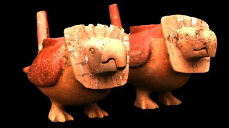 Noche de Museos en La Paz: exhibición de cerámica Tiwanaku y actividades arqueológicas