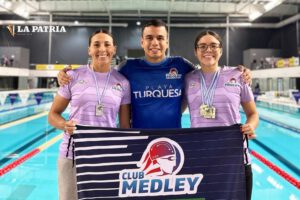 Ribera marca B mundial natación