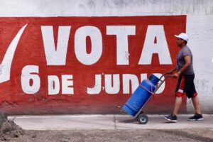 Democracia en México en tiempos de campañas electorales
