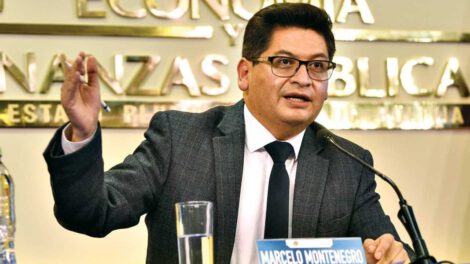 Sanciones contra bancos por incumplimiento en distribución de dólares