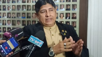 Evo Morales créditos