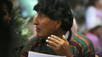 Reelección presidencial indefinida en Bolivia