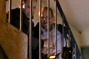 Traslado de gobernador Camacho a Santa Cruz