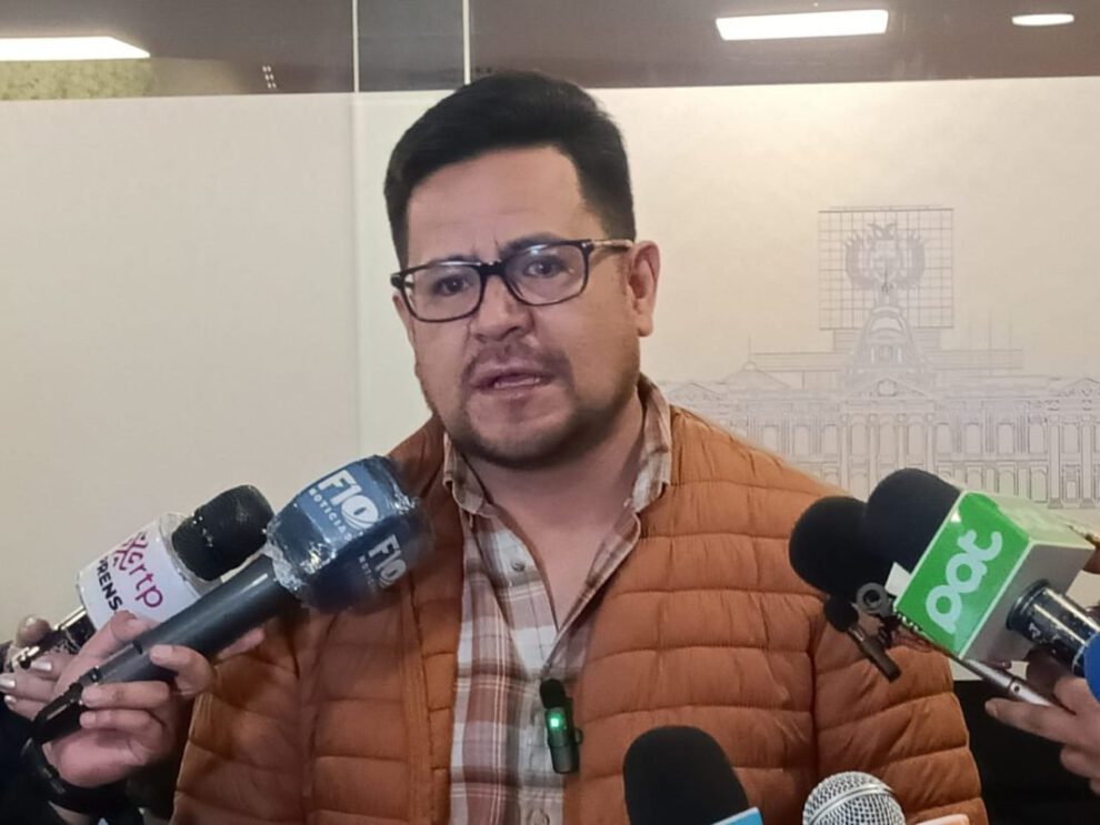 Diputado Marcelo Pedraza critica desprecio hacia Sucre