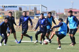 Real Santa Cruz vs GV San José en el torneo Clausura