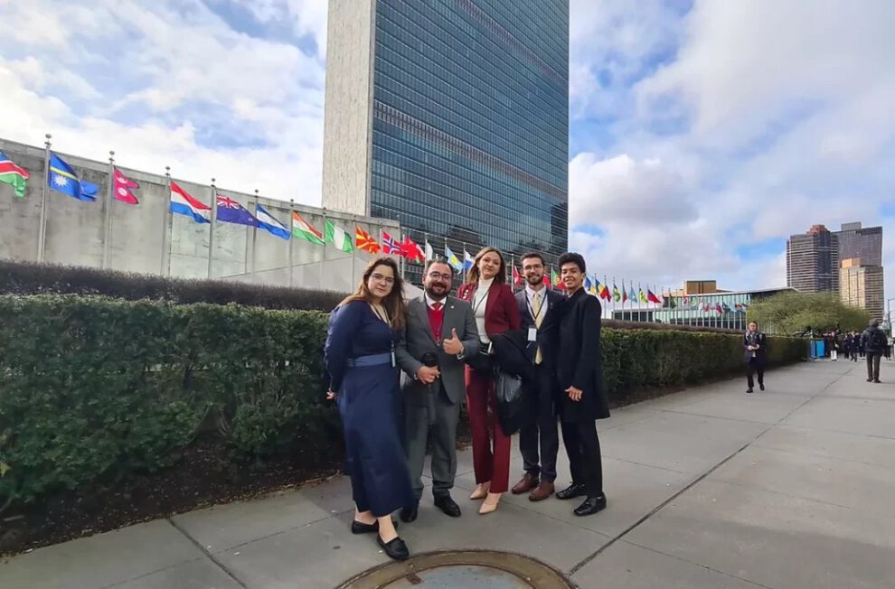 Jóvenes bolivianos en GlobalMUNers en Nueva York