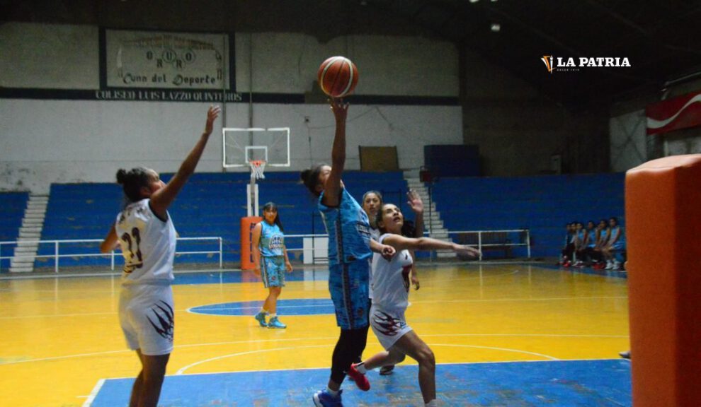 Saavedra U-15 damas logra un triunfo arrollador en el torneo nacional