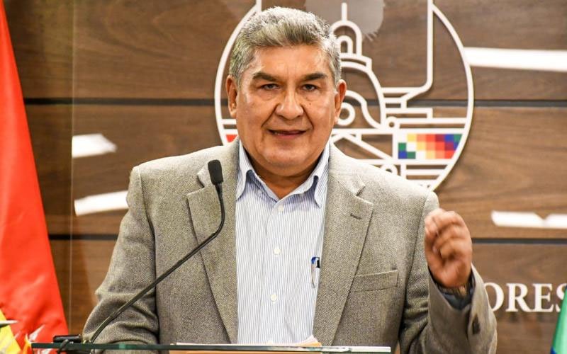 Senador William Torrez denuncia manipulación judicial en caso contra presidente de la ALP
