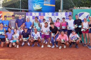 Bolivia conquista cinco títulos en el Tunari Junior Open de Tenis