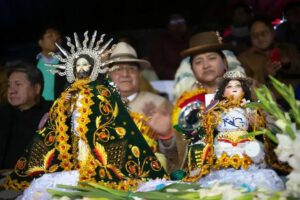Policía aprehende a 14 personas después de la fiesta de Gran Poder
