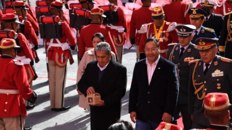 Fortalecimiento de la formación militar y cultura de defensa boliviana