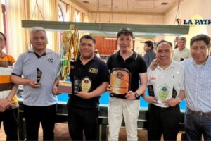 Campeones nacionales de billar Amilkar Tapia y Raúl Molina