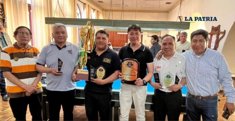 Campeones nacionales de billar Amilkar Tapia y Raúl Molina