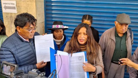 denuncia en la Fiscalía por contrato irregular en YLB