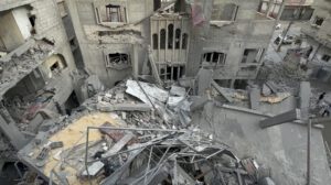 Foto de los efectos de un bombardeo israelí en Gaza