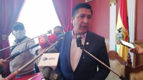 Imputación alcalde Oruro por aumento de tarifas del transporte público