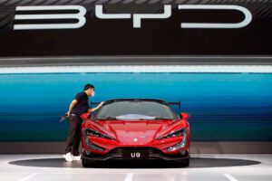 BYD vehículo híbrido de largo alcance