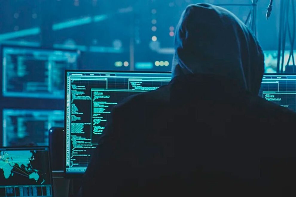 Ciberestafas en Santa Cruz desmanteladas por la Policía boliviana