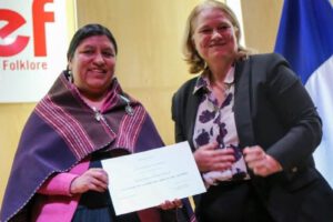 Elvira Espejo Ayca, referente cultural boliviana