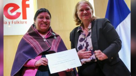 Elvira Espejo Ayca, referente cultural boliviana