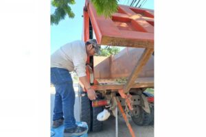 Cocaína camuflada en volqueta