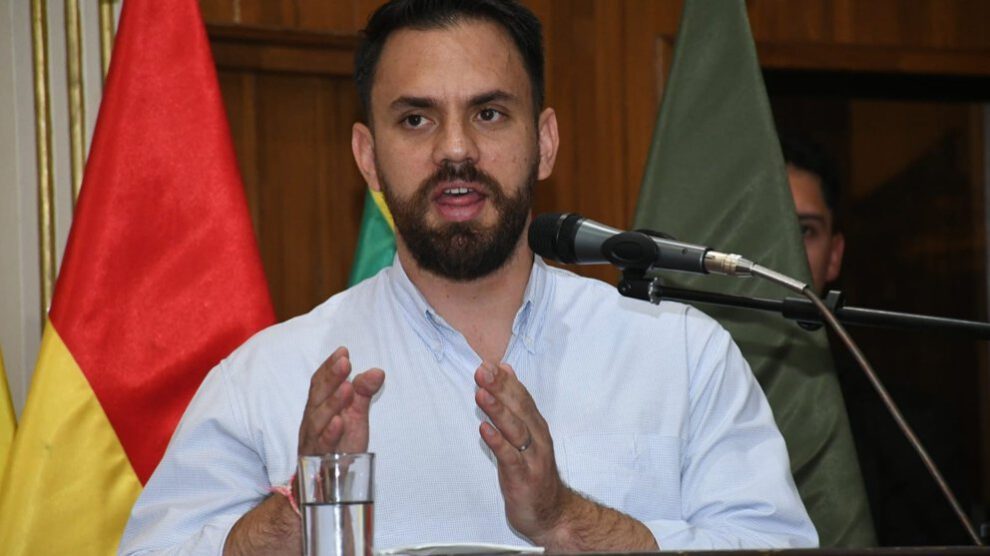 Ministro de Gobierno critica a operadores de justicia