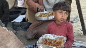 Desnutrición infantil en Gaza