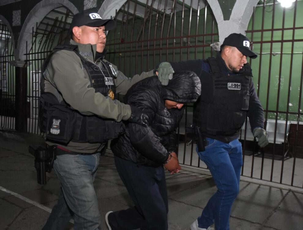 feminicidio en Achacachi