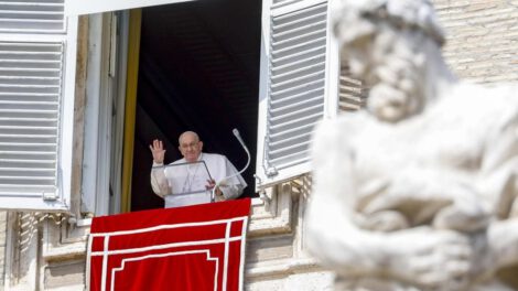 Papa Francisco hace un llamado a la sabiduría de los gobernantes para evitar escalada bélica