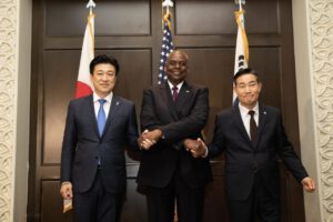 Paz en Taiwán en reunión de altos mandos militares