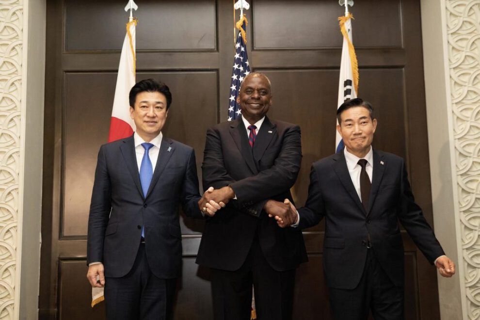 Paz en Taiwán en reunión de altos mandos militares