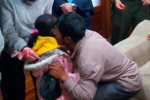 Niña encontrada en Potosí tras desaparición en Sucre