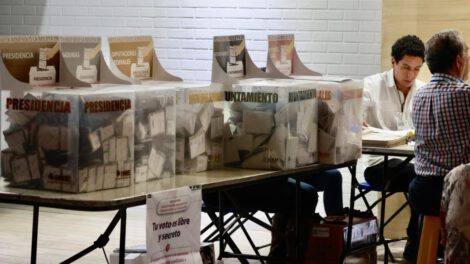 Elecciones generales en México: cierre de centros de votación