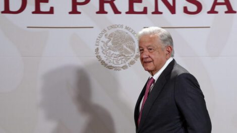 López Obrador promete no imponer nada a Claudia Sheinbaum en el nuevo Gobierno