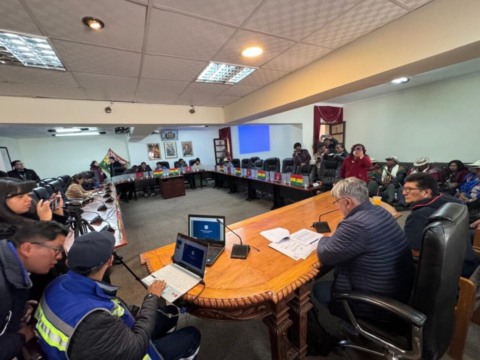 Proyecto vial Oruro-Capachos