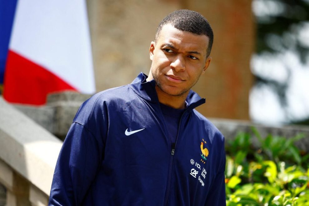 Conflicto en el PSG por salario de Mbappé