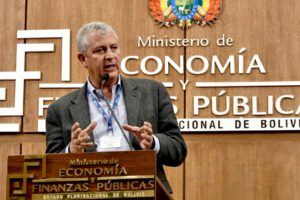 Denuncia a magistrados Marinkovic