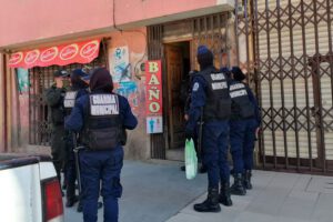 Operativo en El Alto desmantela lenocinios clandestinos