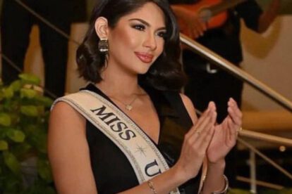 Miss Universo Sheynnis Palacios en su visita al Salar de Uyuni